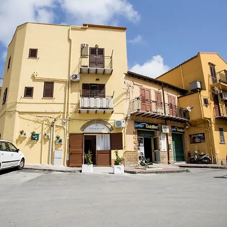 Apartment La Porta Dei Venti *